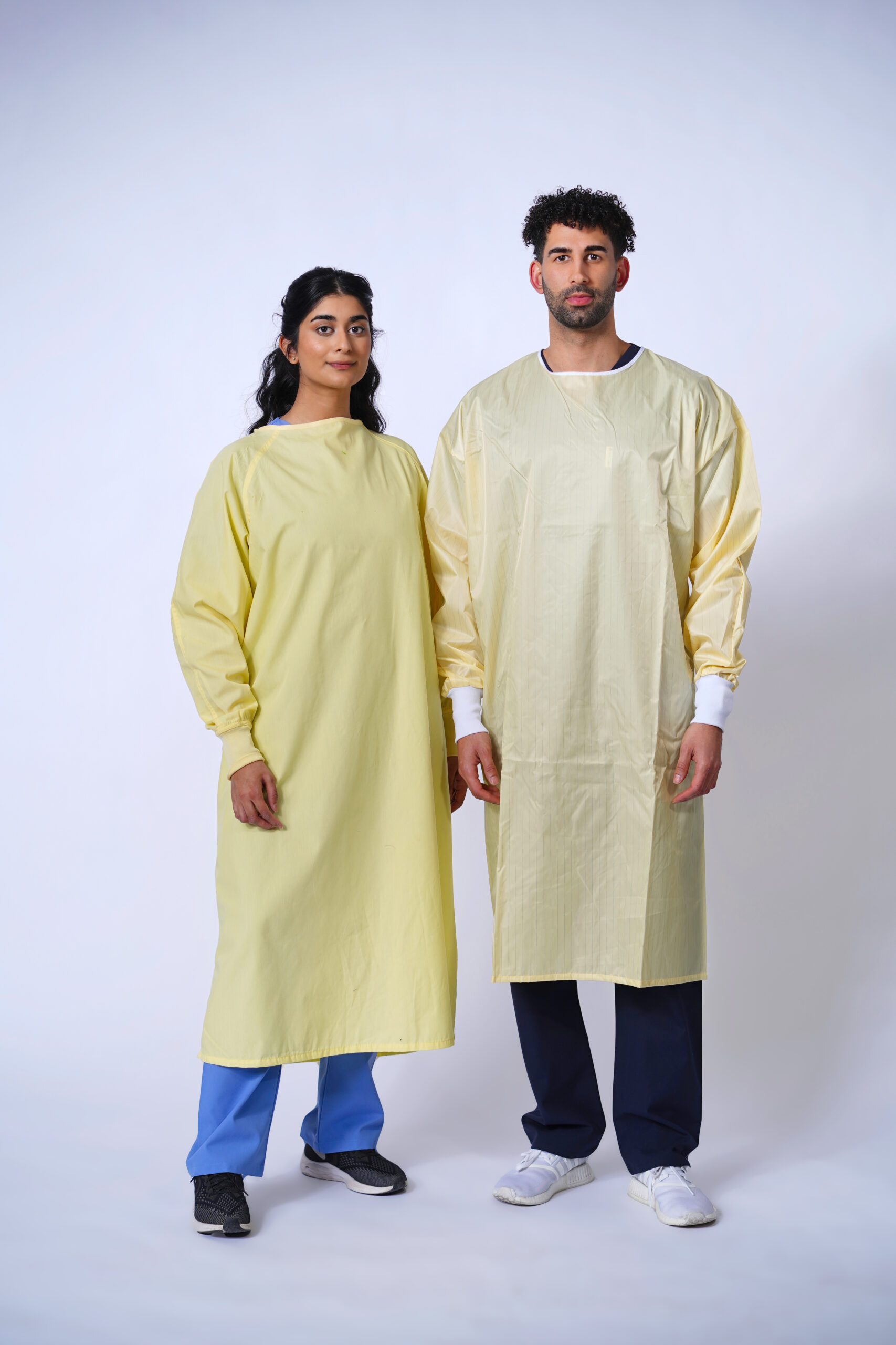 Level 2 Isolation Gown Universal Yellow